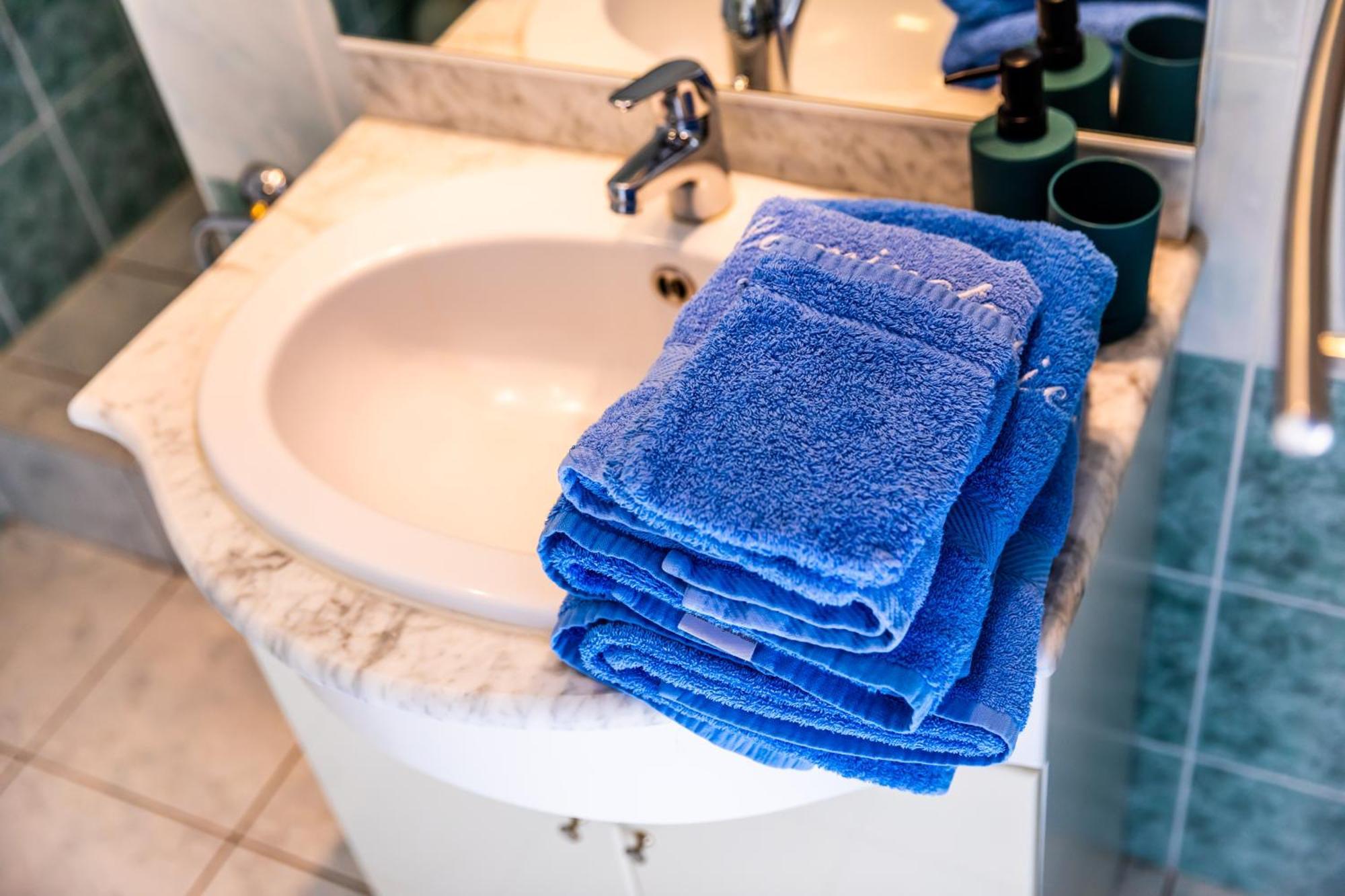 Tessy-sur-Vire La Minoterie Bed & Breakfast 部屋 写真