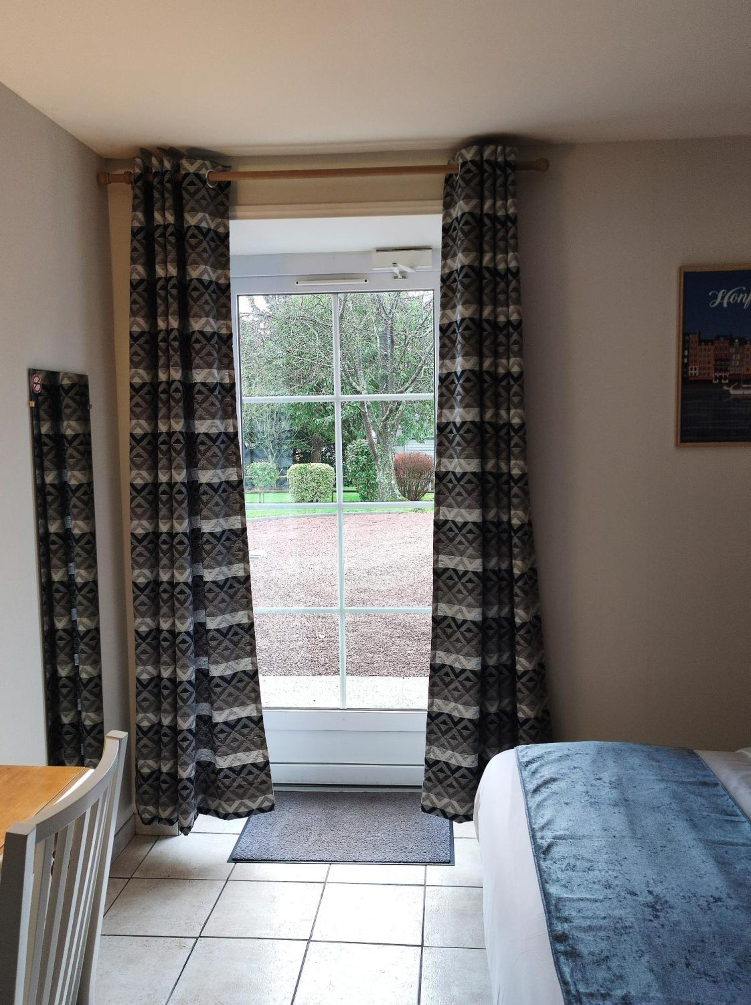 Tessy-sur-Vire La Minoterie Bed & Breakfast 部屋 写真